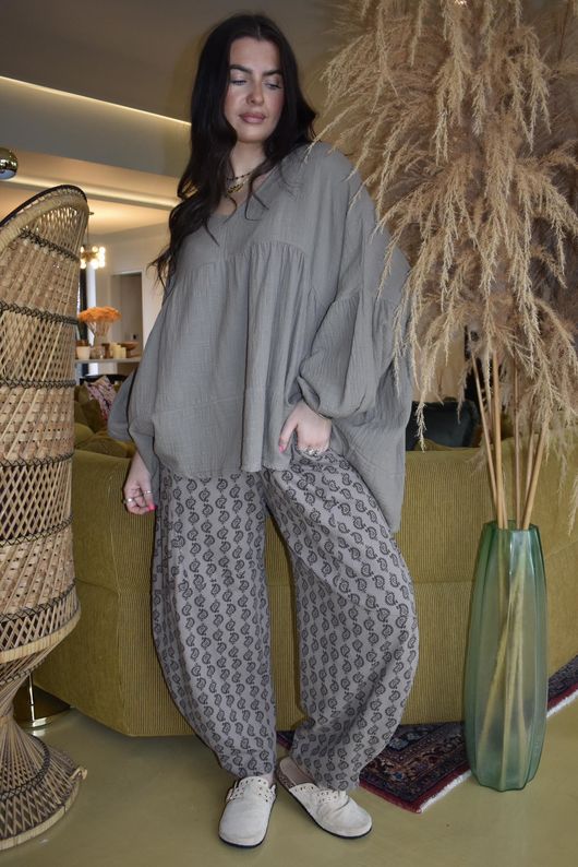 Suri Cushion Cotton Artist Smock Mocha /15=